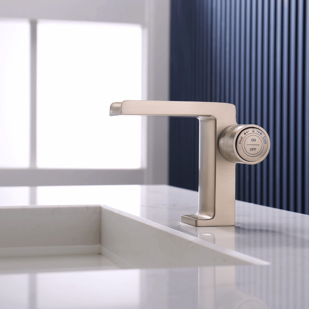 Washbasin tap with Waterfall George - Brushed gold