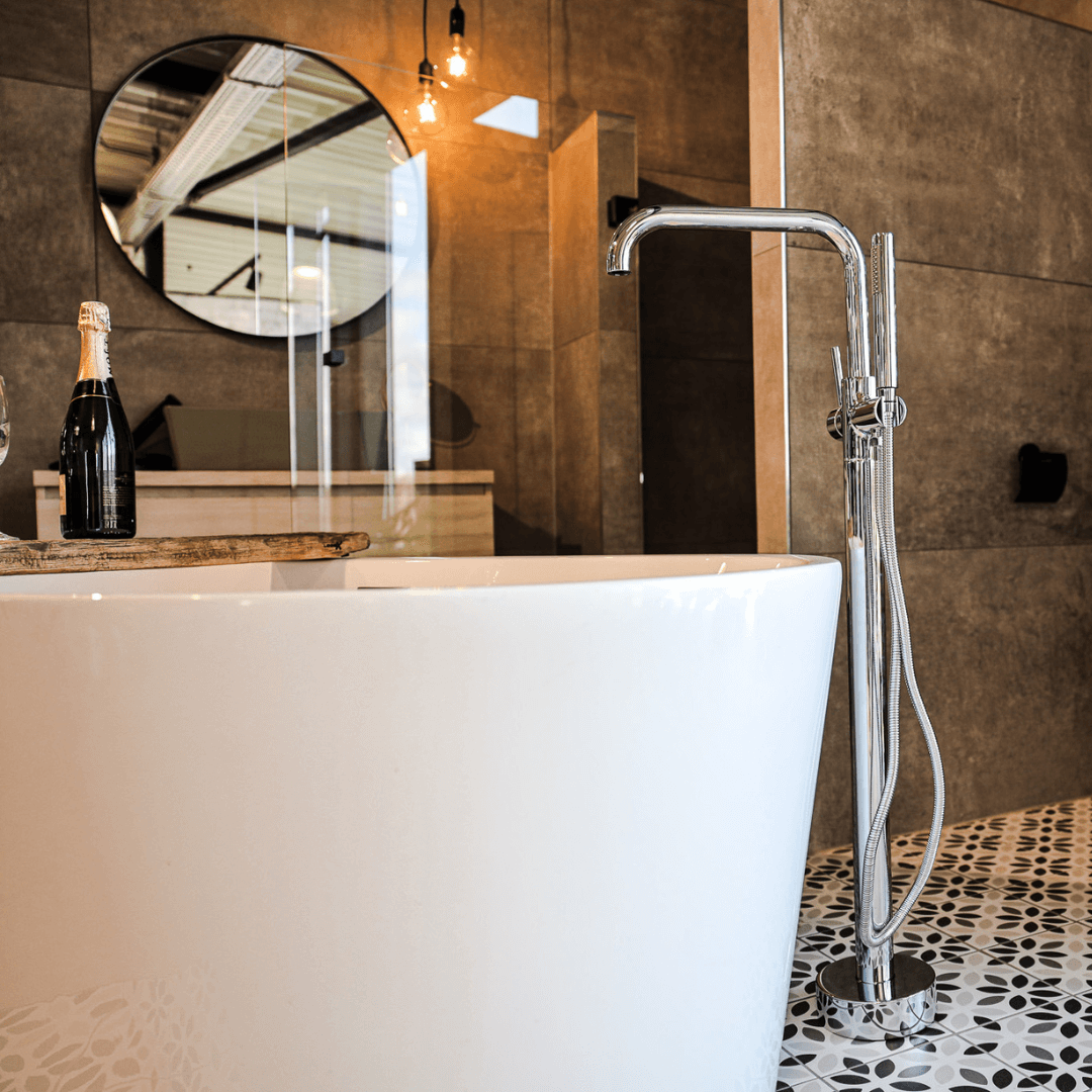 Freestanding Bath Tap with Shower Head Charles - Chrome